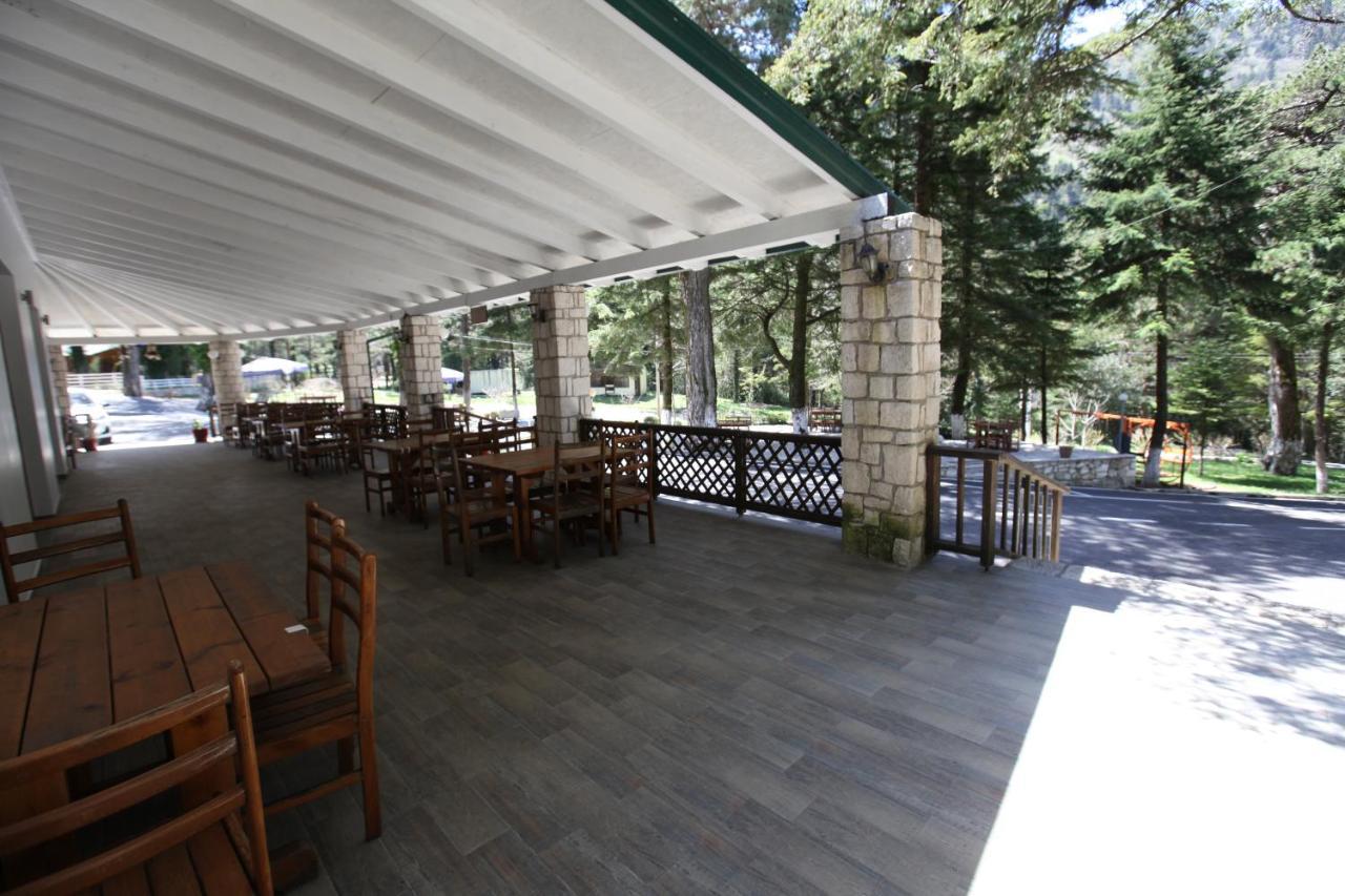 Bujtina Uji I Panjes, Log Cabins Dukat Bagian luar foto